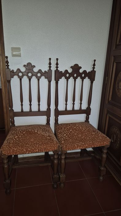 Conjunto de mobília de quarto  em pinho