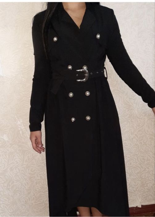 Платье с карманами