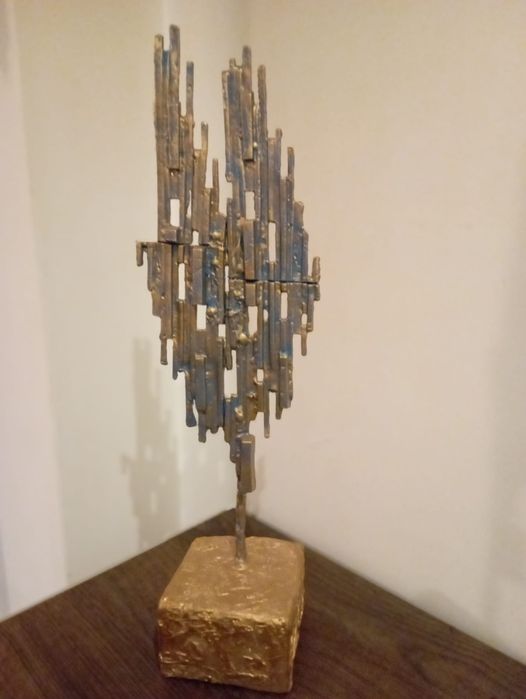 Esplendor com base de pedra