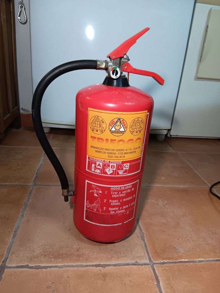 Extintor grande 8kg