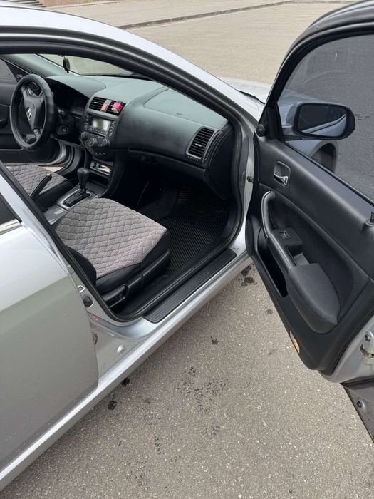 Honda accord 7 2004рік