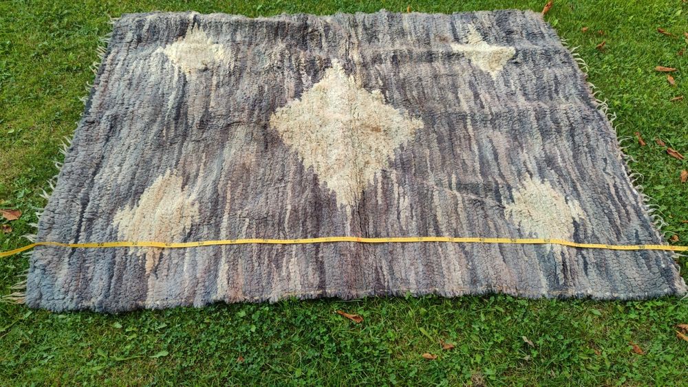 Dywan wełniany gruby ok 4cm