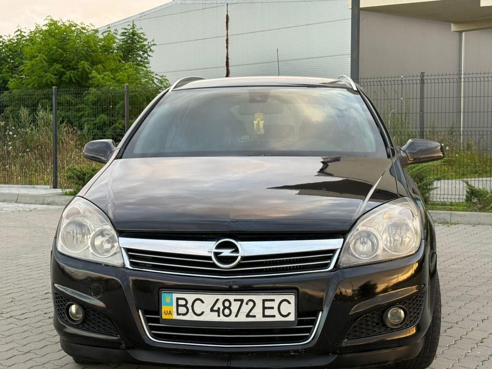 Opel Astra , у гарному стані