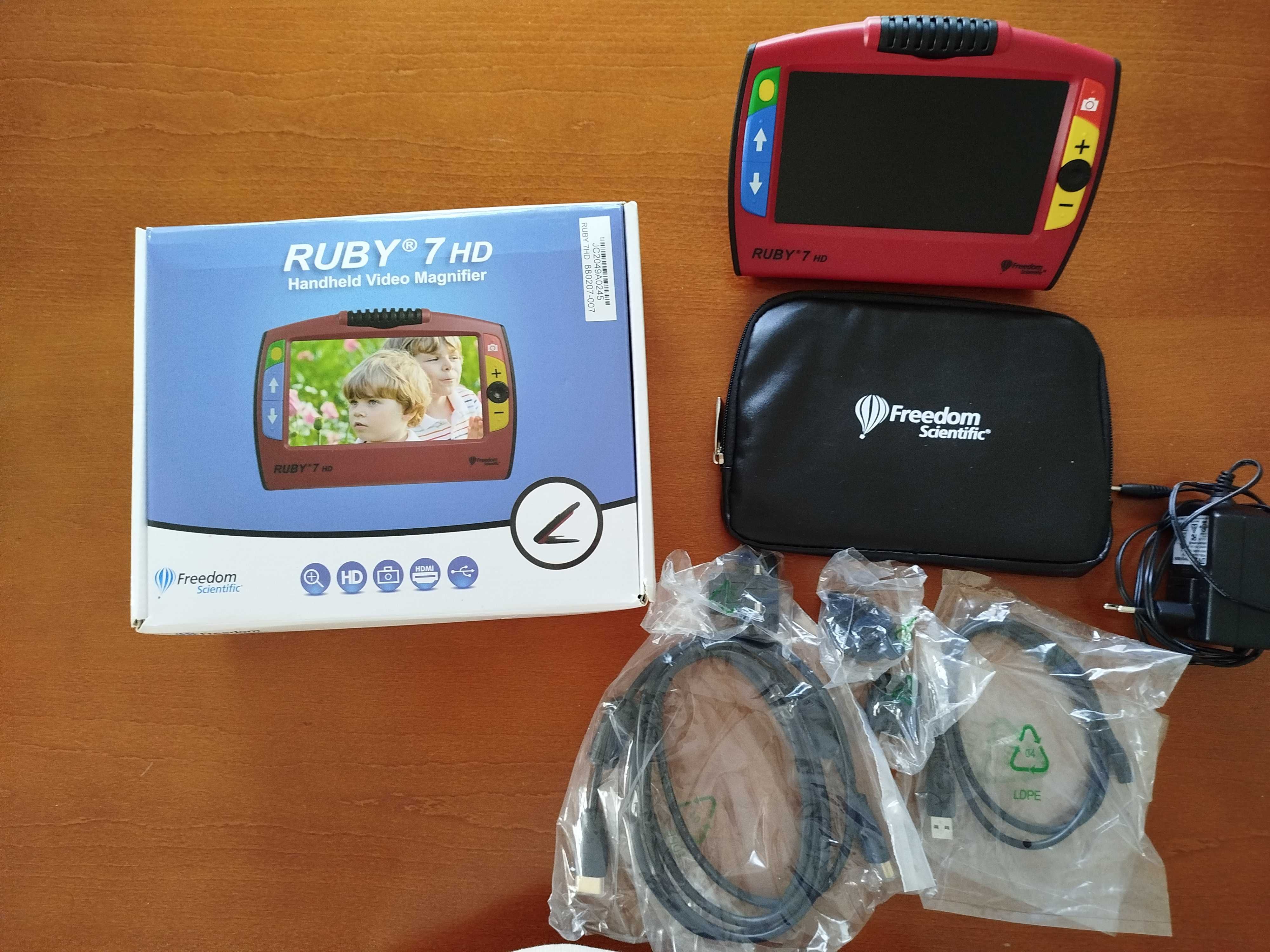 Ampliador RUBY 7HD para baixa visão
