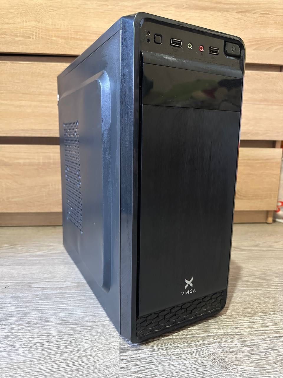 Повний комплект/Ігровий ПК, і3-7100/RX 570/SSD+HDD