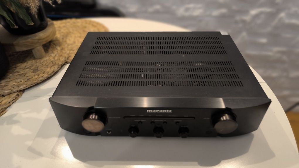 Wzmacniacz Marantz PM6004