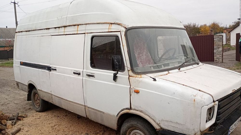 грузовой автомобиль LDV