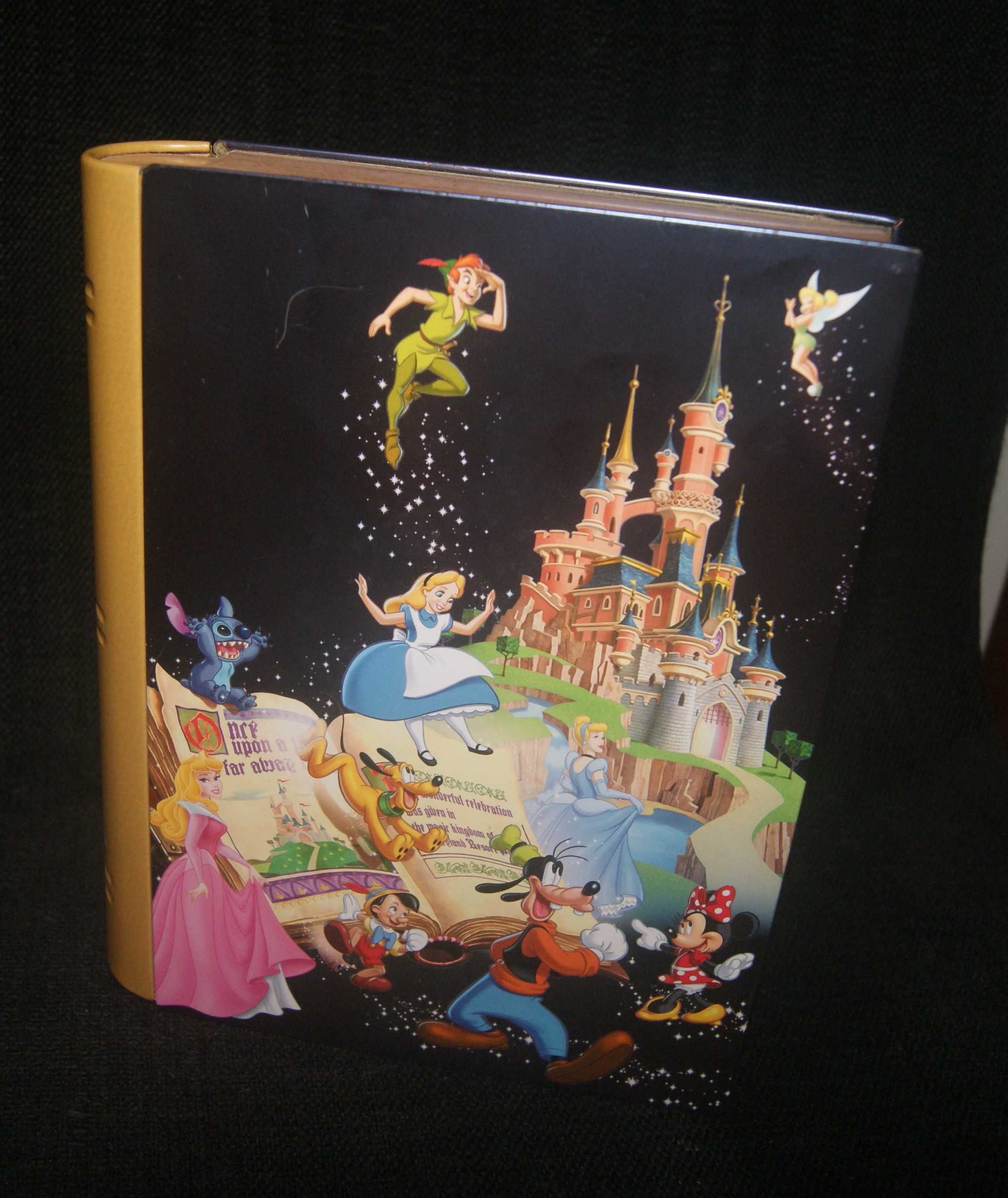 Caixa livro da Disneyland Paris em metal, 15 Magical Years