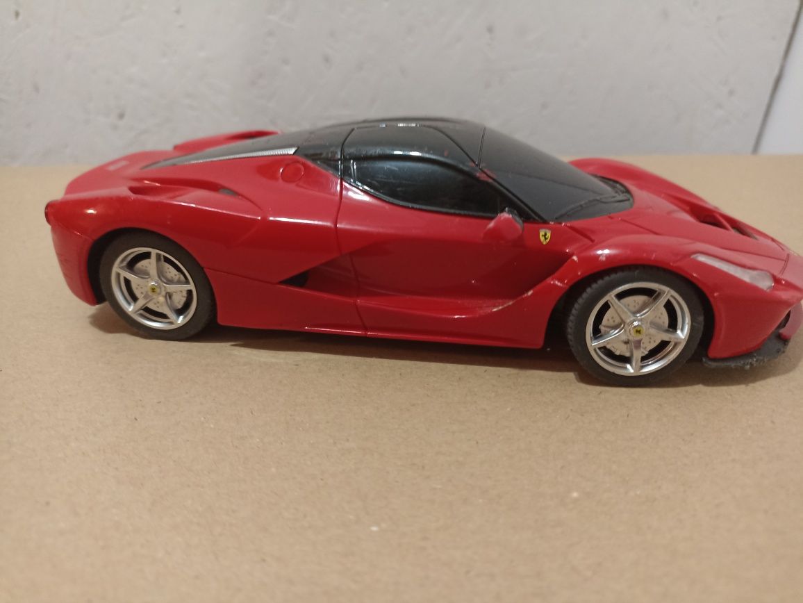 Sterowany model La ferrari Rastar 1:24