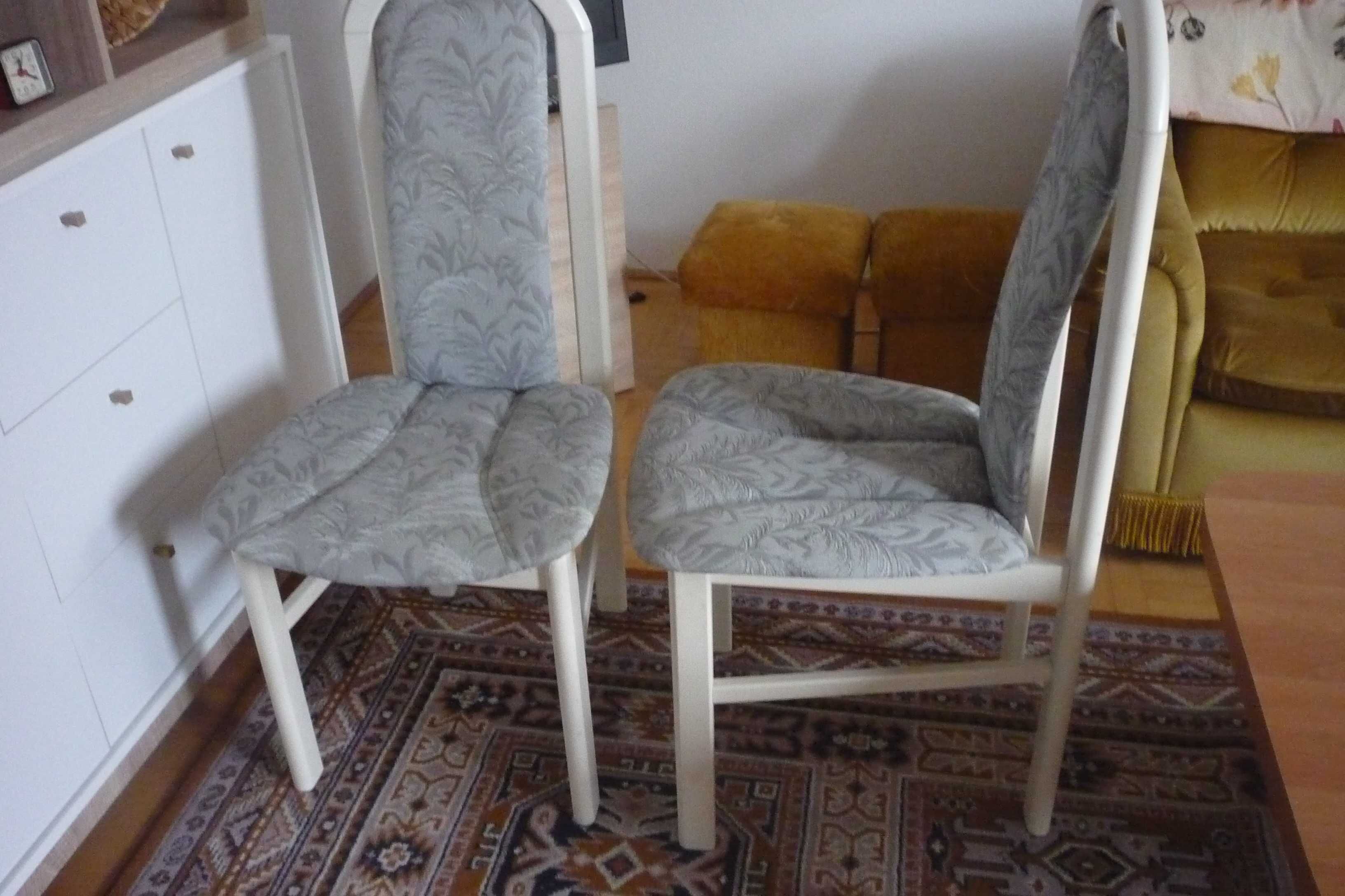 Krzesła pokojowe używane