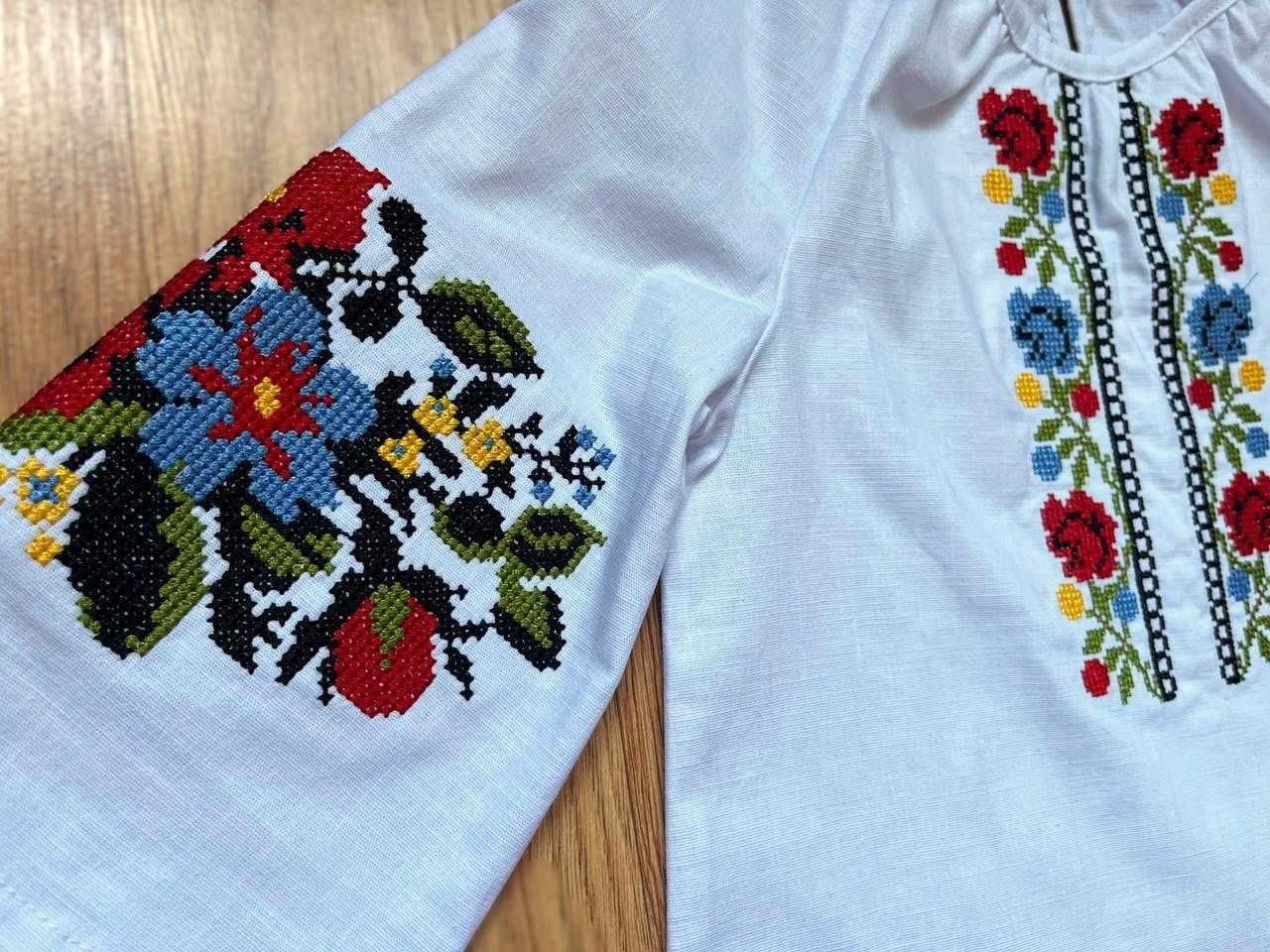 Вишиванка для дівчинки дитяча білий льон Рукав 3/4 святкова в школу