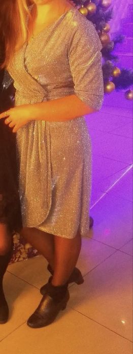 Жіноча святкова сукня