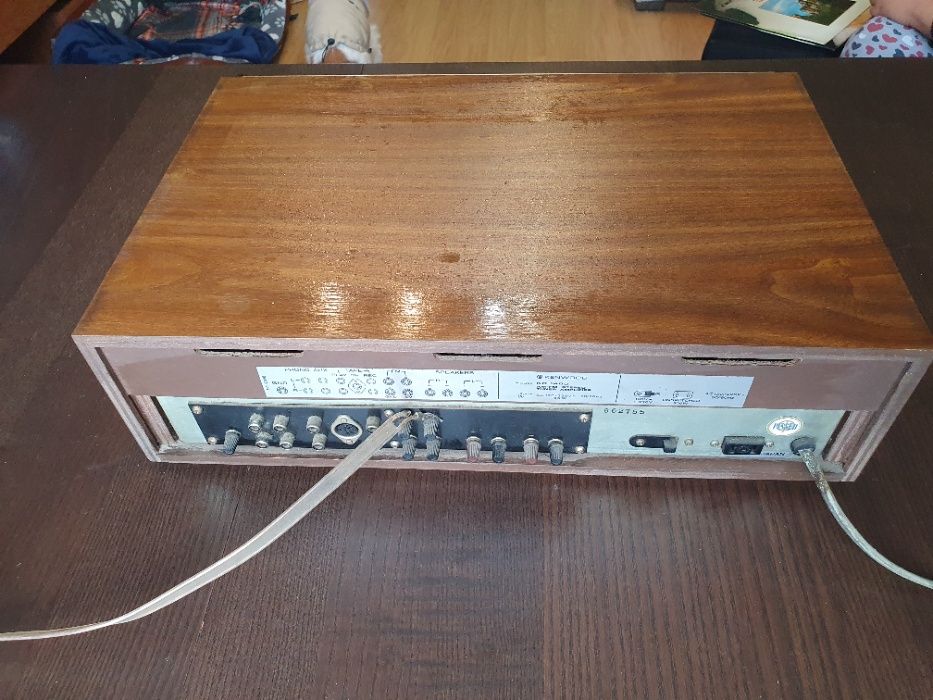 Rádio receptor Stereo KENWOOD KR-1400  Amplificador