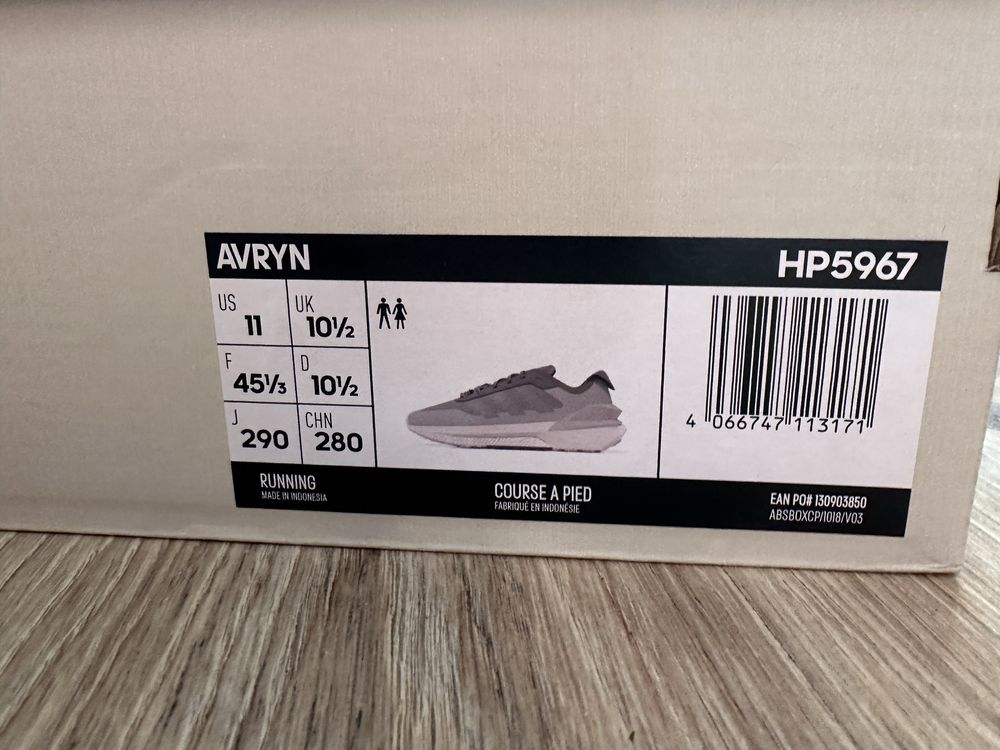 Adidas Avryn (артикул HP5967)