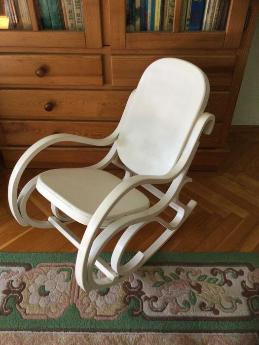 Fotelik dziecięcy na biegunach