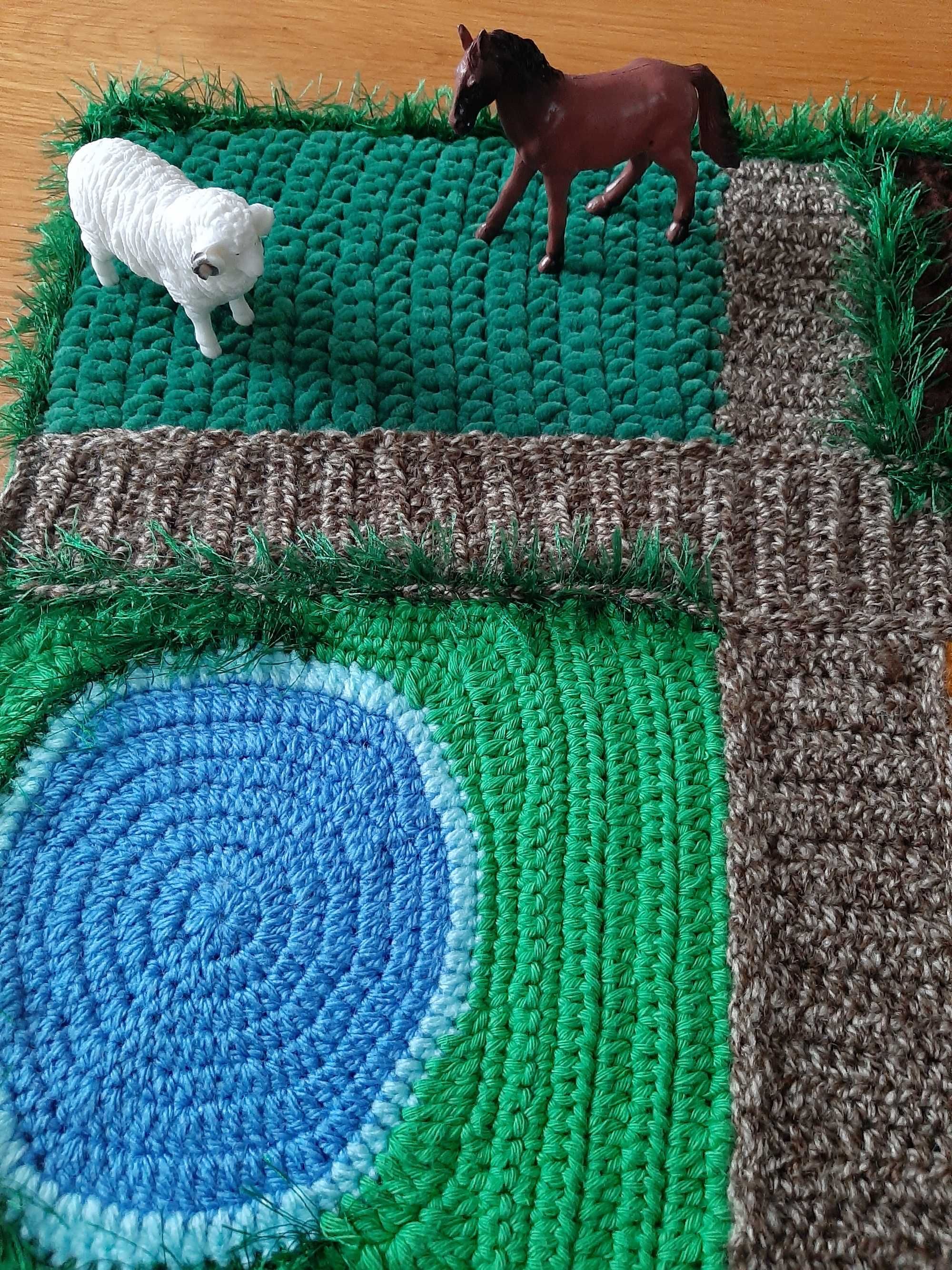 Развивающий коврик,мини ферма