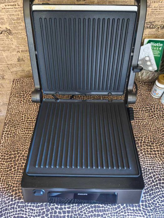 Гриль-барбекю електричний Philips HD6307