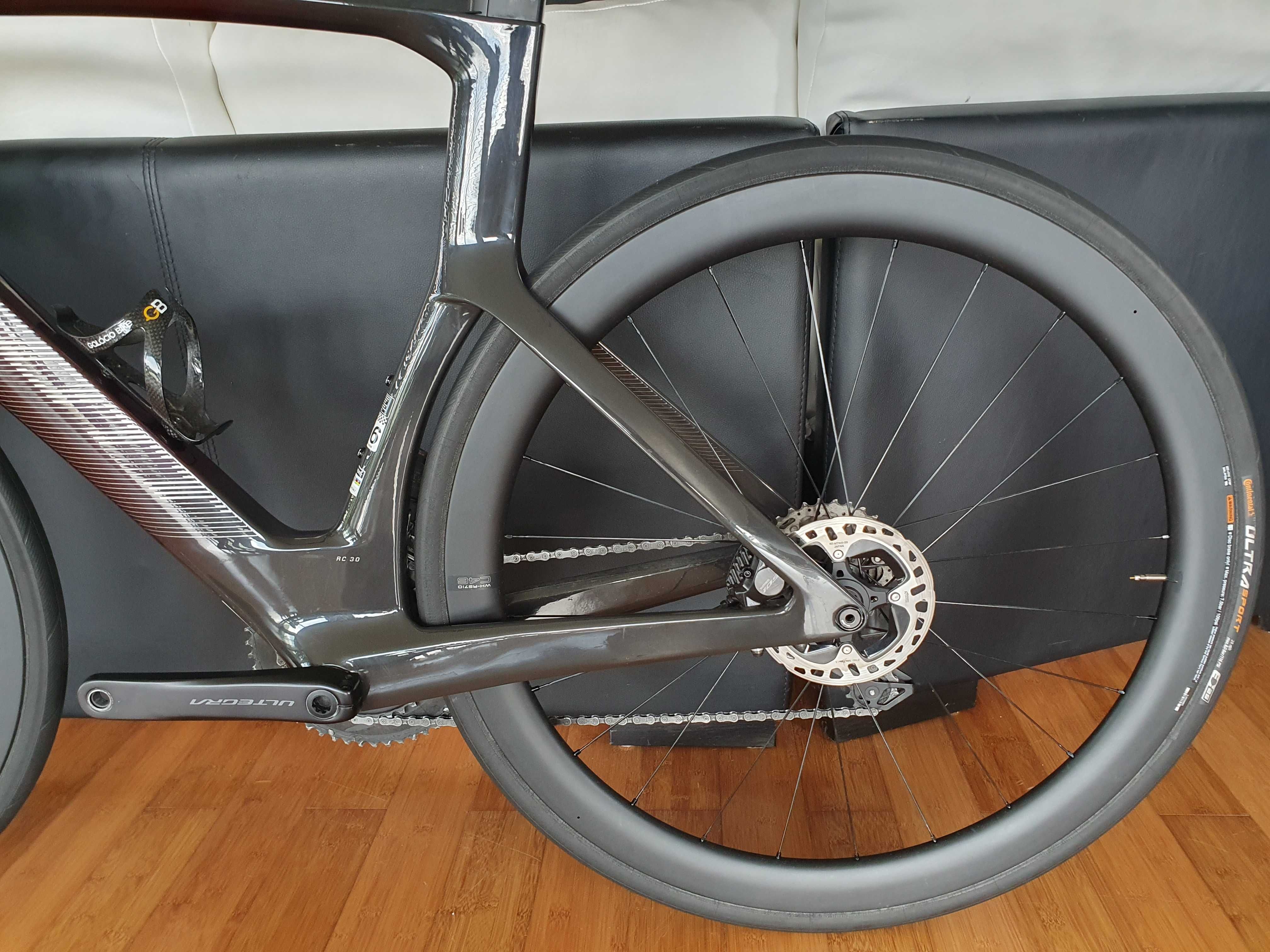 Scott Foil RC 30 Disco Di2 (1 ano)