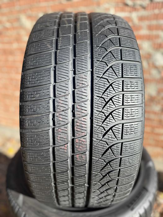 285/40 R20 PIRELLI PZERO WINTER (75%)245 255 275 315 35 45 55 60 Склад