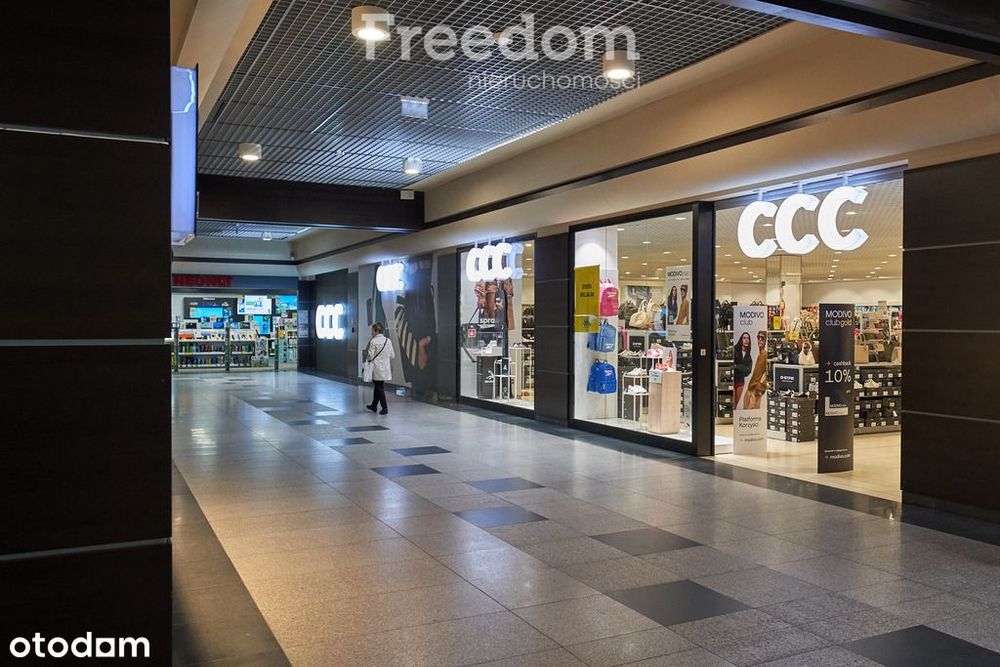 Lokal handlowy w Galerii Mazurskiej w Ostródzie.