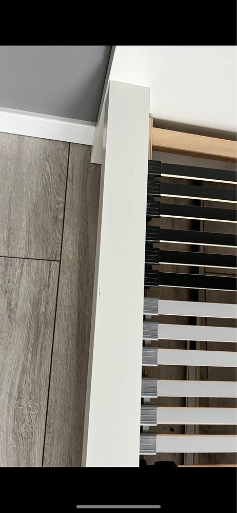 Łóżko malm ikea  140cm ze stelazem