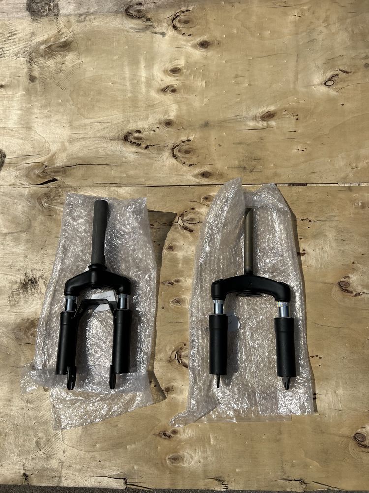 Вилка  передня Crosser E9 , E9 MAX ,  Crosser T4 / T4 Turbo