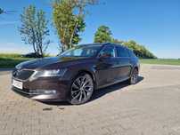 Skoda Superb dach panoramiczny