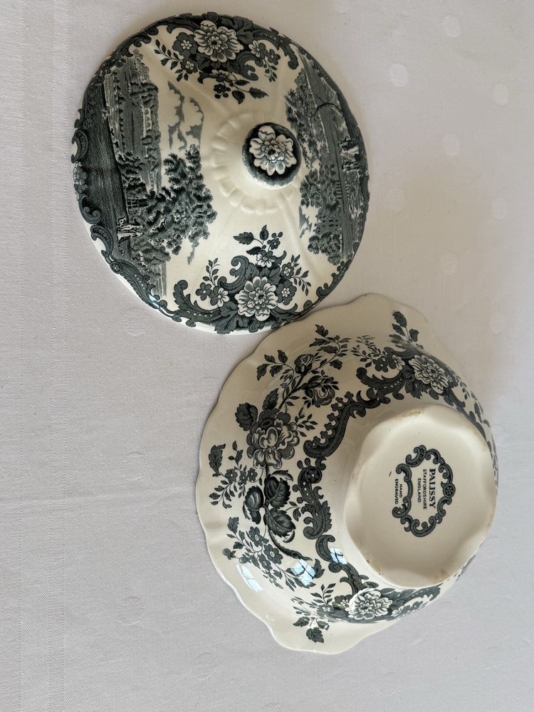 Waza  Palissy Staffordshire England