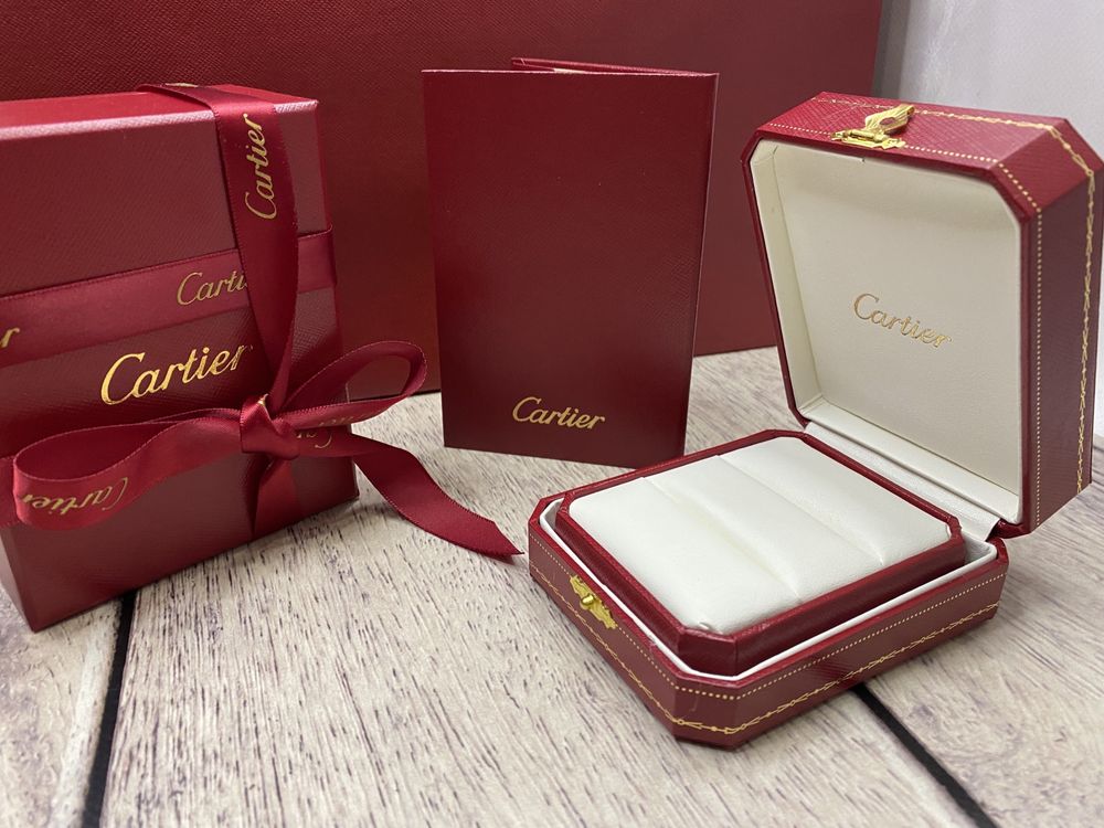 Коробок Cartier Картье для парнвх колец.Свадебный коробок