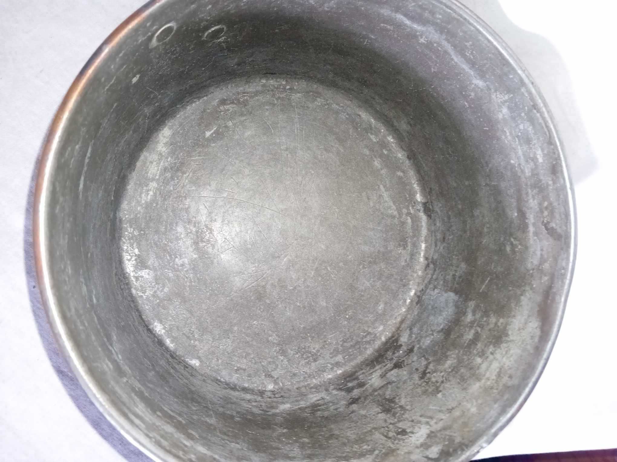 Zabytkowy garnek rondel miedziany z motywem gwiazdy Dawida 2.5 L XIX w