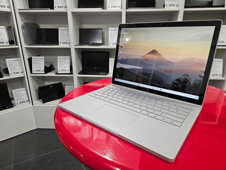 Dotykowy Microsoft Surface Book 2 13" i7 16GB 512SSD GTX 1050 Win11 GW