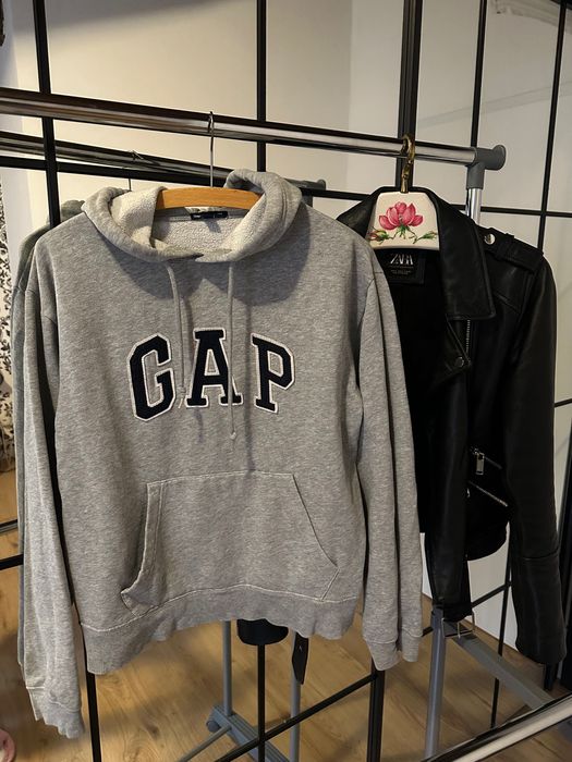 Толстовка фирмы Gap
