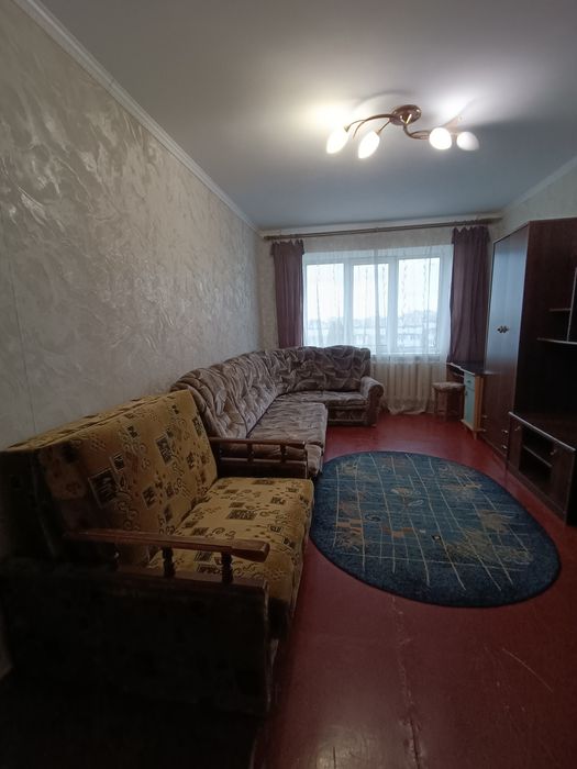 Здам кімнату для проживання дівчини.Північний.