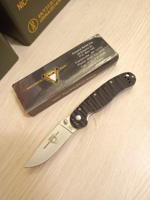 Nóż kieszonkowy Ontario Rat 2 Black Handle Liner Lock.