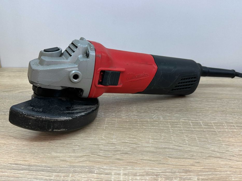 Szlifierka Kątowa Milwaukee AG 750-115