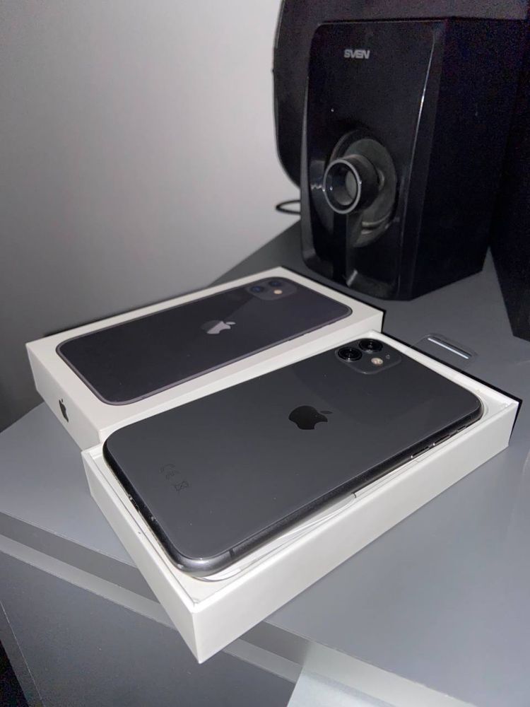 Iphone 11 в хорошому стані