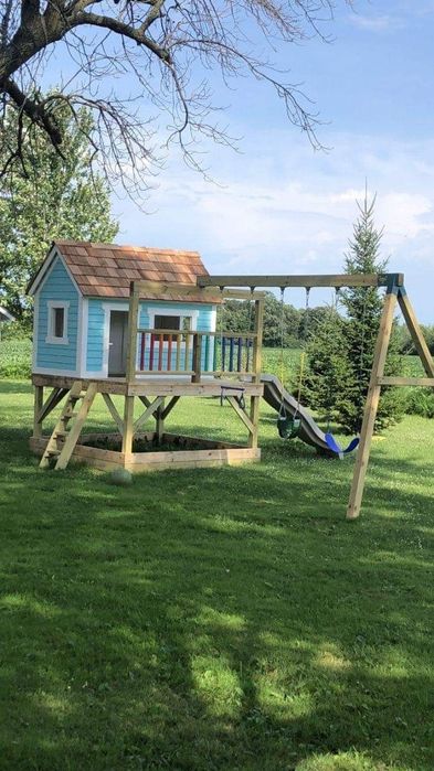 Domki, kurniki, place zabaw