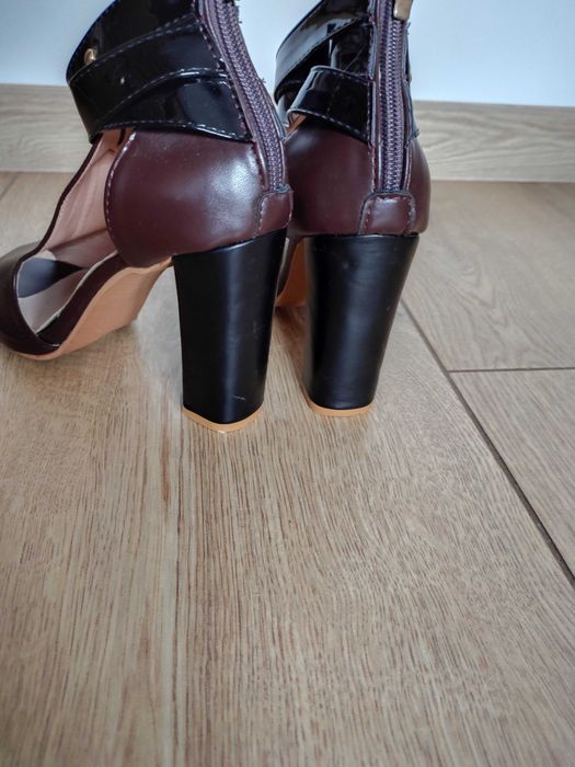 Sprzedam buty damskie