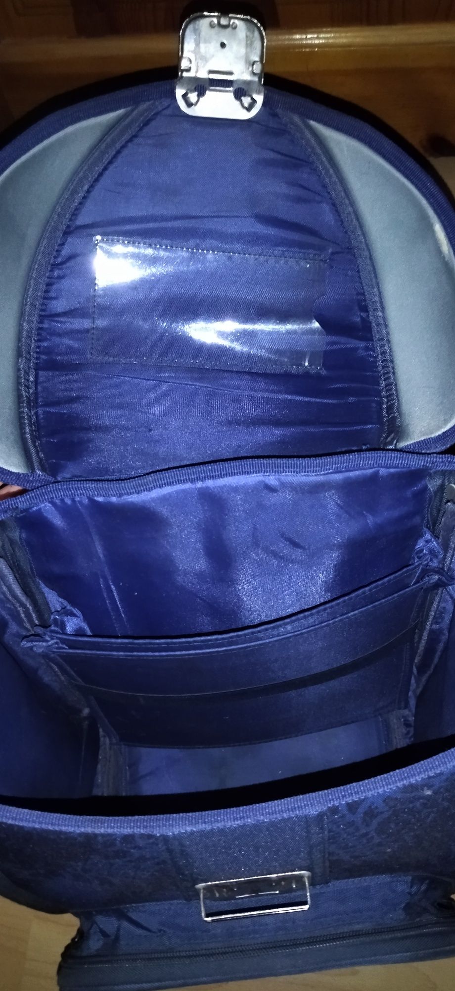 Шкільний ранець, портфель,  каркасний рюкзак