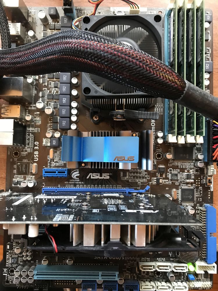 AMD Phenom X4-965 BE процесор/16 GB Ram,материнська плата Asus M4A87TD