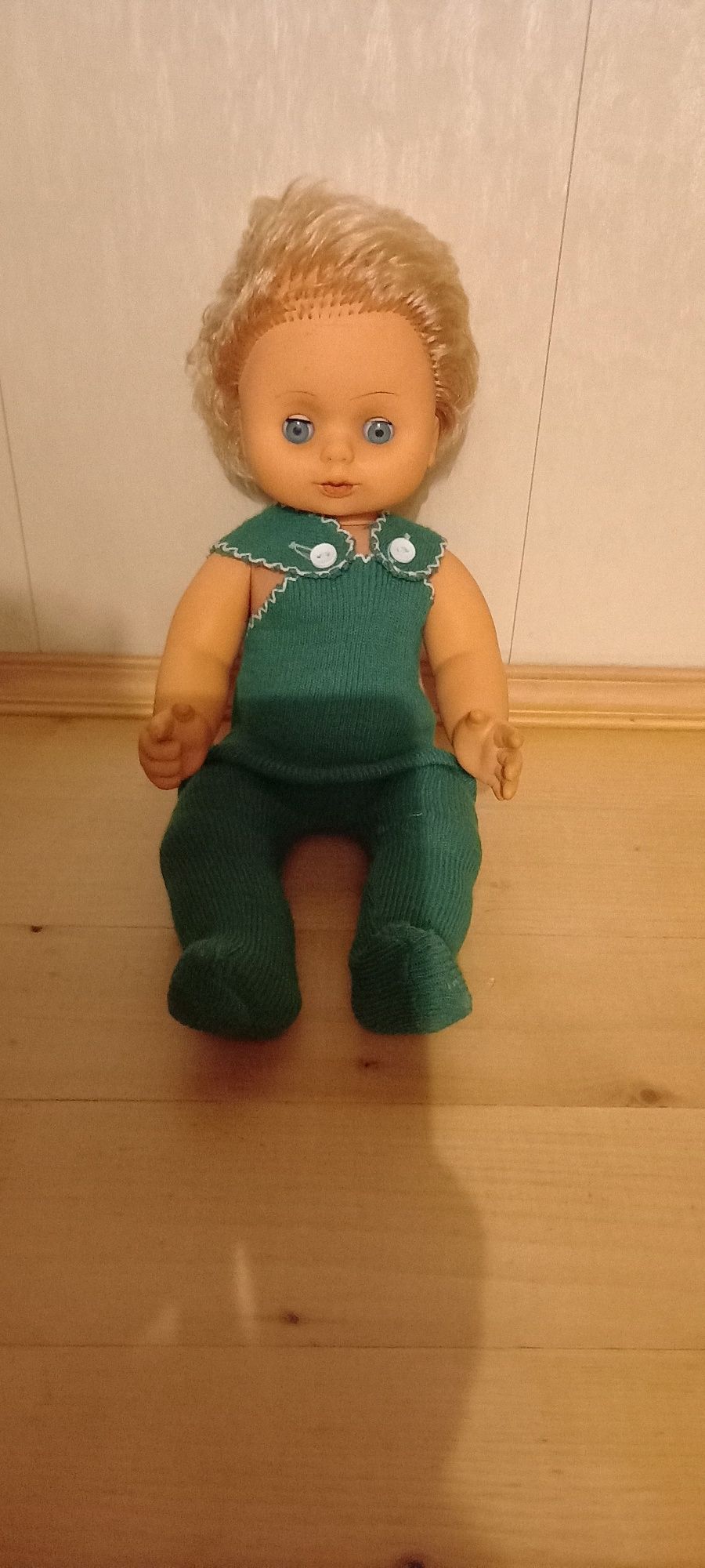 Продаю немецкую  куклу советского периода