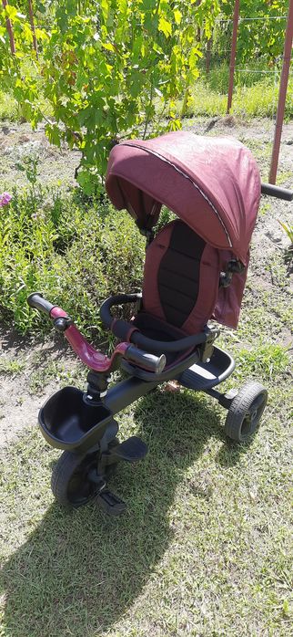 Детский трехколесный велосипед