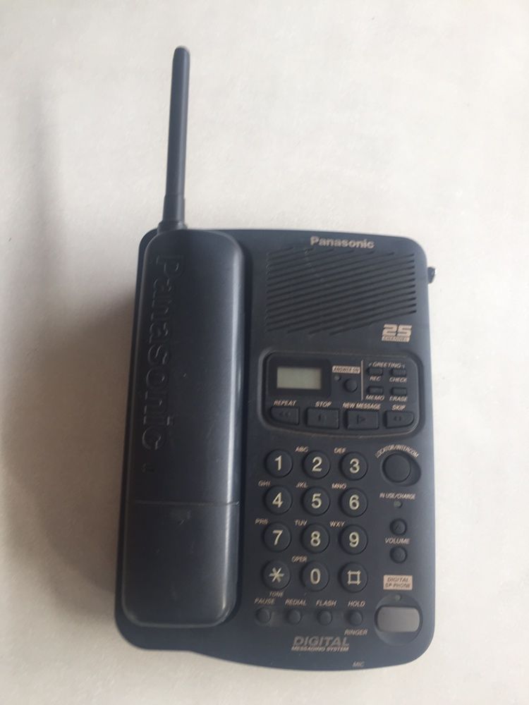 uszkodzone aparat telefoniczny na czesci