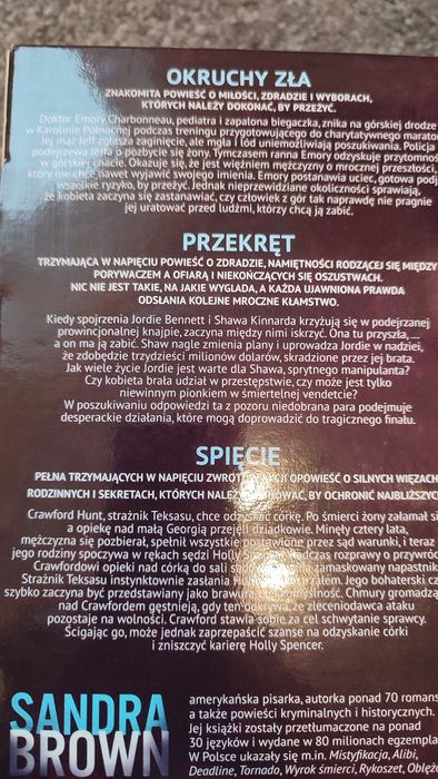 Zestaw 3 książek autorki Sandra Brown stan BDB