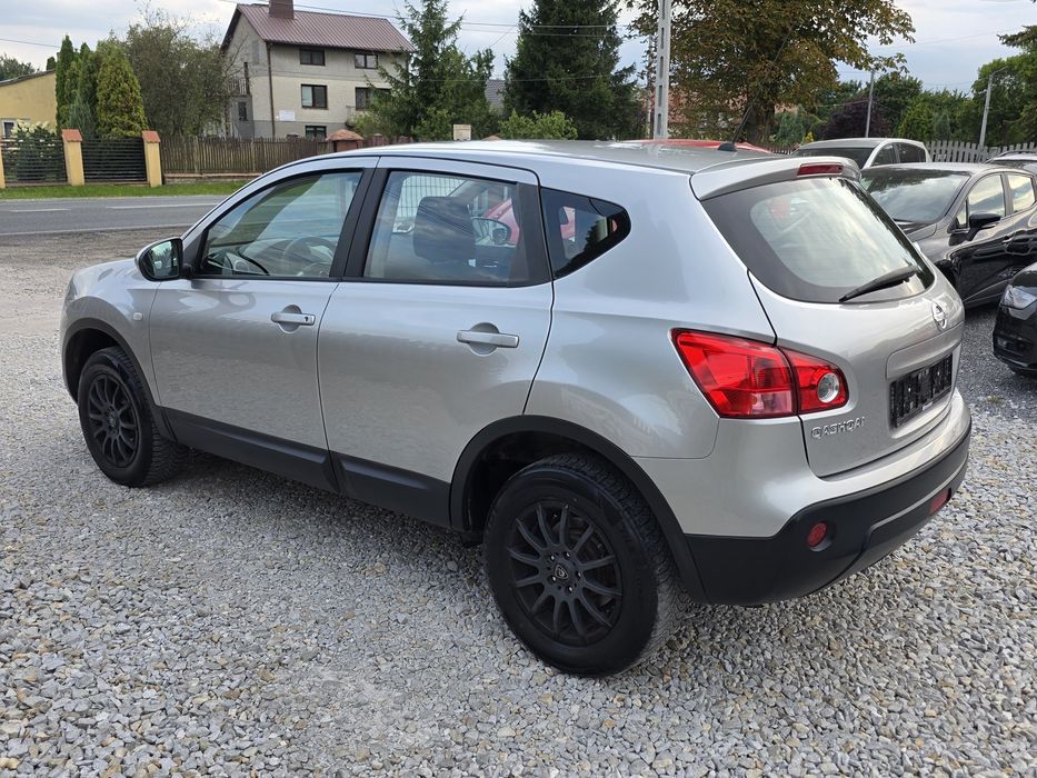 Nissan Qashqai 2.0 Benzyna Klima Org Lakier Niski Przebieg Opłacony