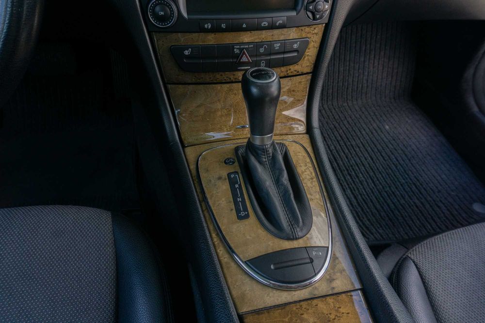 Mercedes-Benz E220 CDI Avantgarde W211