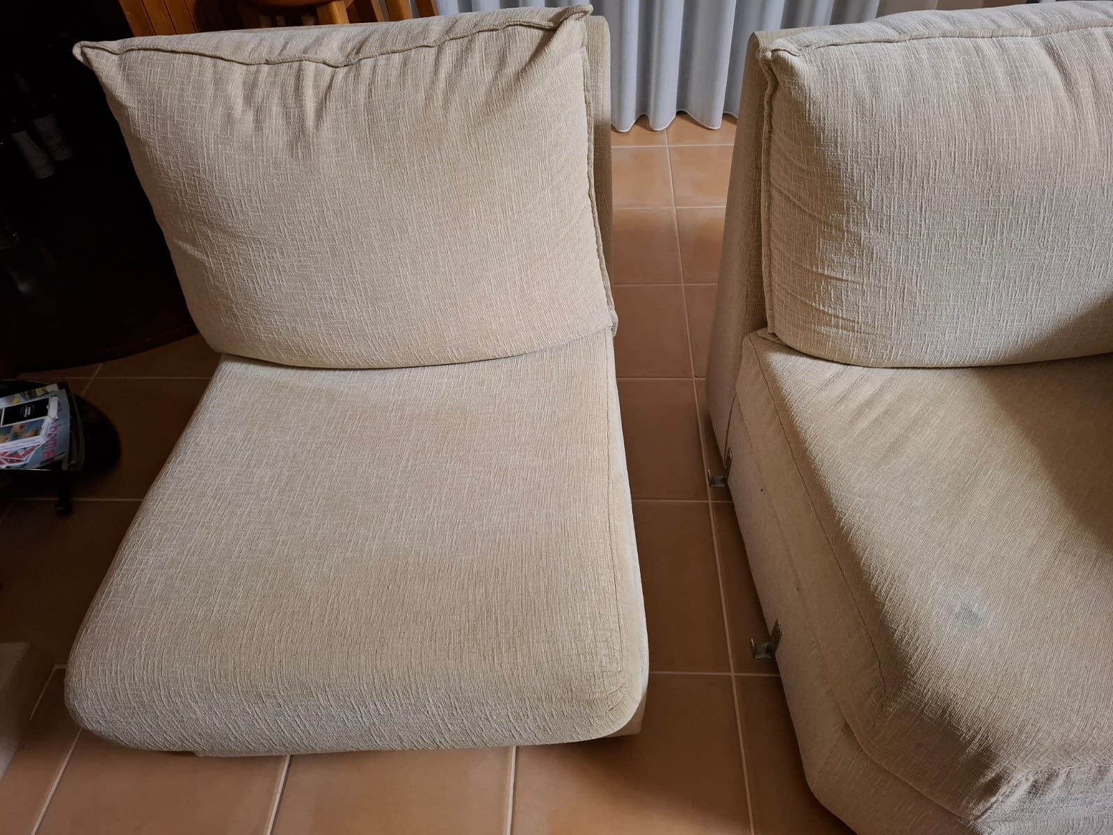 Sofá cama montável por partes