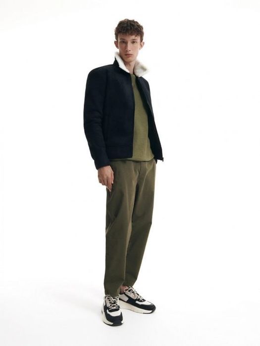 Штани чіноси RESERVED