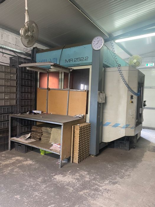 Robô de polir automático