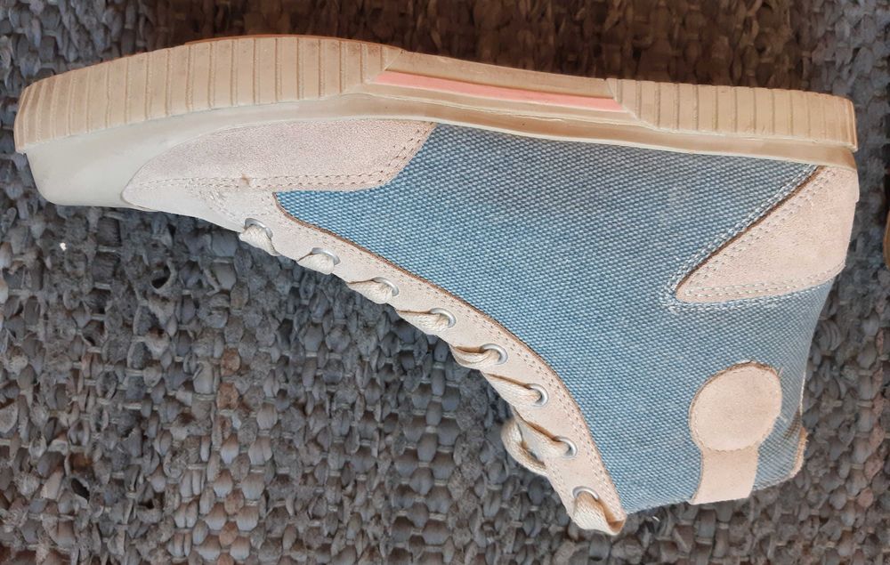 Wysokie błękitne trampki wykończone skórą naturalną Stir Crazy, roz 40